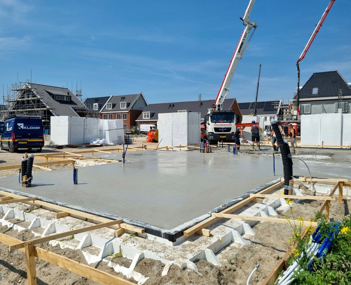Hout Hof Weesp tijdens de bouw