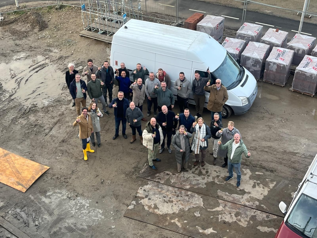 Toost met het bouwteam van Residentie De Noord